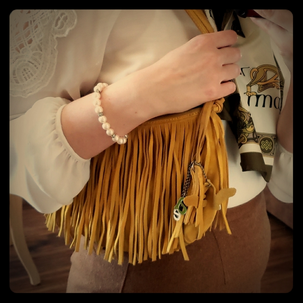 AE 🍁 Mustard Yellow American Eagle Outfitters Suede Purse
